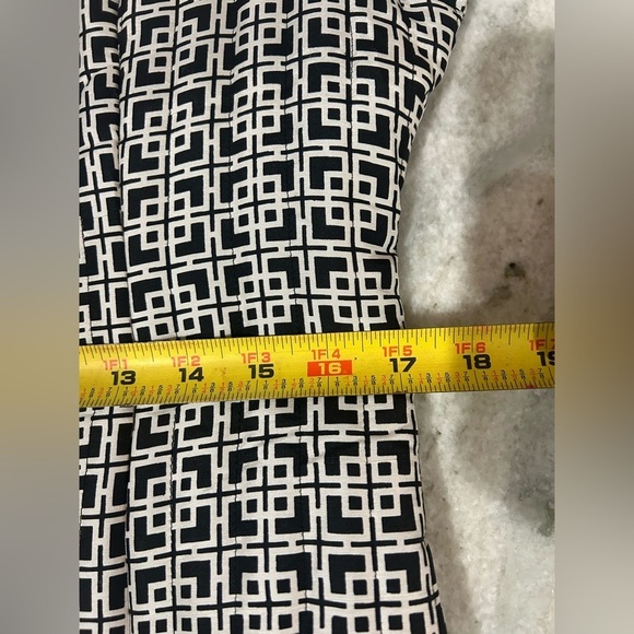 Silkland Pure Silk Jacket Geometric Black White Quilted Women’s M Artsy - Picture 6 of 11